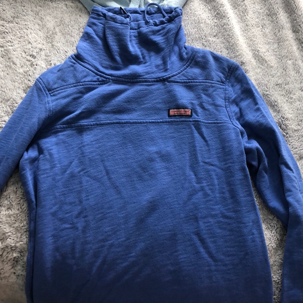 pullover - Picture 1 of 4